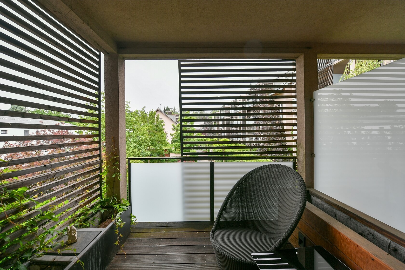 Mezilehlá, Hrdlořezy - Prague 9 | Rent, Apartment One-bedroom (2+kk), 103 m²