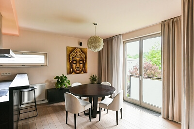 Mezilehlá, Hrdlořezy - Prague 9 | Rent, Apartment One-bedroom (2+kk), 103 m²