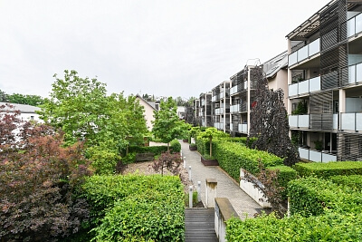 Mezilehlá, Hrdlořezy - Praha 9 | Pronájem, Byt 2+kk, 103 m²