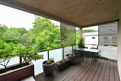 Mezilehlá, Hrdlořezy - Praha 9 | Pronájem, Byt 2+kk, 103 m²