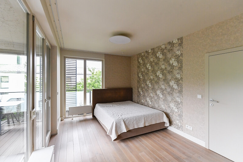Mezilehlá, Hrdlořezy - Praha 9 | Pronájem, Byt 2+kk, 103 m²