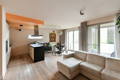 Mezilehlá, Hrdlořezy - Prague 9 | Rent, Apartment One-bedroom (2+kk), 103 m²