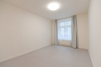Janáčkovo nábřeží, Smíchov - Prague 5 | Rent, Apartment Two-bedroom (3+1), 100 m²
