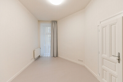 Janáčkovo nábřeží, Smíchov - Prague 5 | Rent, Apartment Two-bedroom (3+1), 100 m²