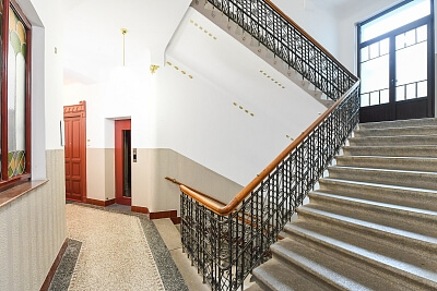 Janáčkovo nábřeží, Smíchov - Prague 5 | Rent, Apartment Two-bedroom (3+1), 100 m²