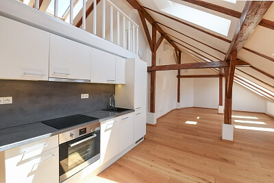 Na Zderaze, Nové Město - Prague 2 | Sale, Apartment Studio (1+kk), 60 m²