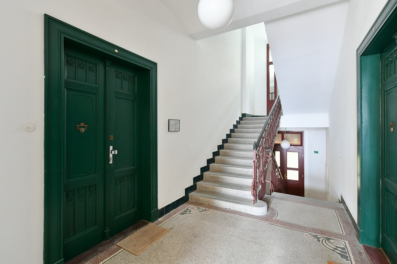 U Havlíčkových sadů, Vinohrady - Praha 2 | Pronájem, Byt 2+kk, 48 m²