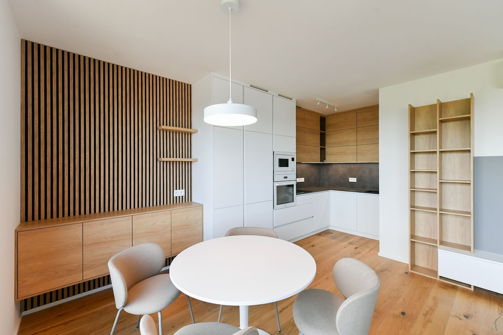 U Komína, Radlice - Praha 5 | Pronájem, Byt 2+kk, 53 m²