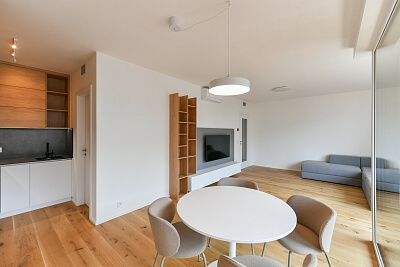 U Komína, Radlice - Praha 5 | Pronájem, Byt 2+kk, 63 m²