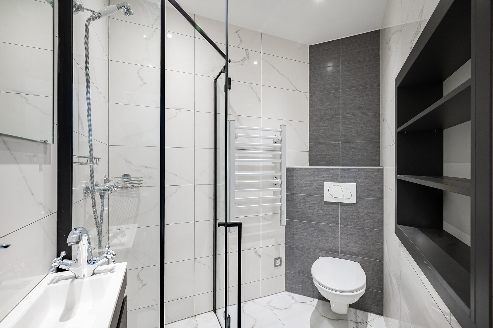 Sokolovská, Karlovy Vary - Karlovy Vary | Sale, Apartment One-bedroom (2+kk), 39 m²