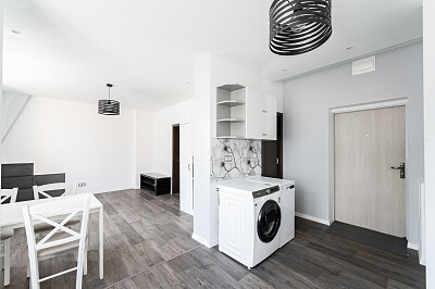 Sokolovská, Karlovy Vary - Karlovy Vary | Sale, Apartment One-bedroom (2+kk), 39 m²