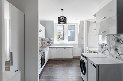 Sokolovská, Karlovy Vary - Karlovy Vary | Sale, Apartment One-bedroom (2+kk), 39 m²