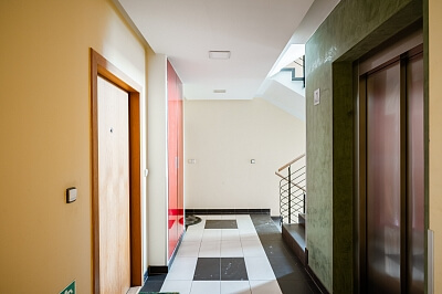 Lovčenská, Košíře - Praha 5 | Prodej, Byt 2+kk, 58 m²