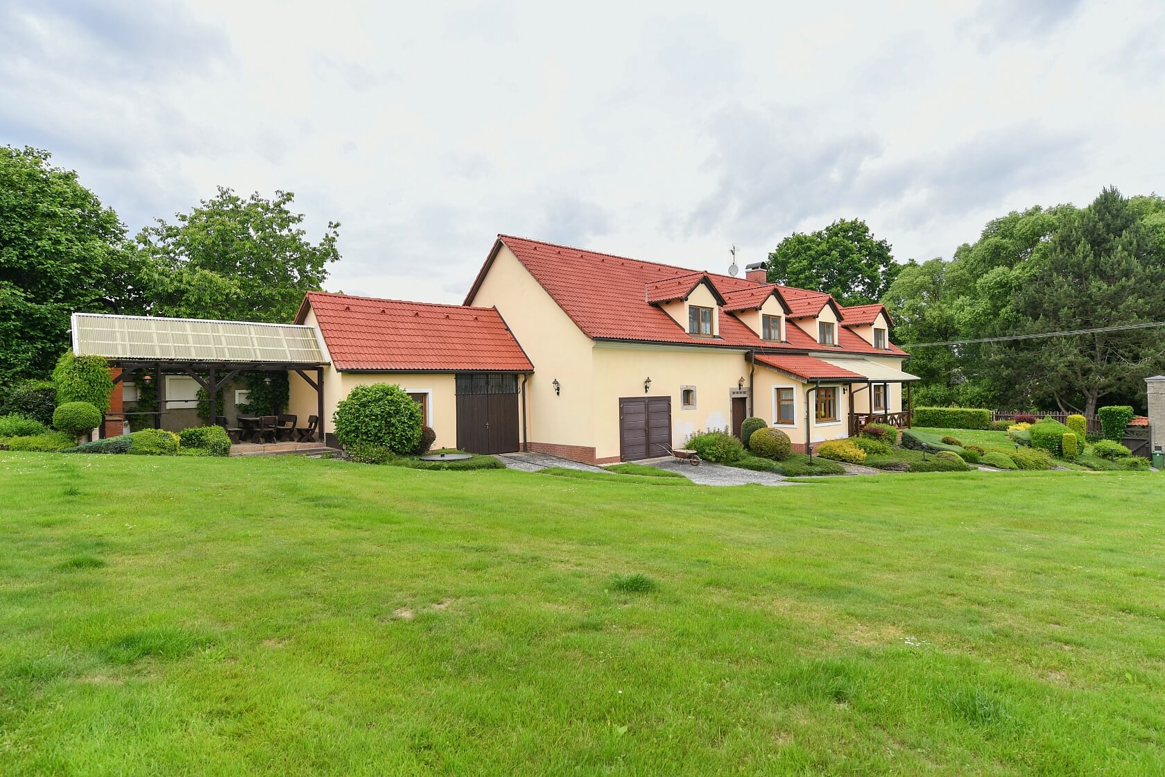 Třemešné - Tachov | Prodej, Rodinný dům 7+kk, 361 m²
