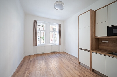 Domažlická, Žižkov - Praha 3 | Prodej, Byt 3+kk, 85 m²