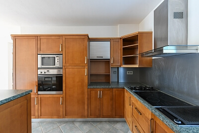 Kemrova, Satalice - Prague 9 | Rent, House Four-bedroom (5+kk), 147 m²