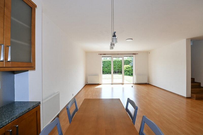 Kemrova, Satalice - Praha 9 | Pronájem, Rodinný dům 5+kk, 147 m²