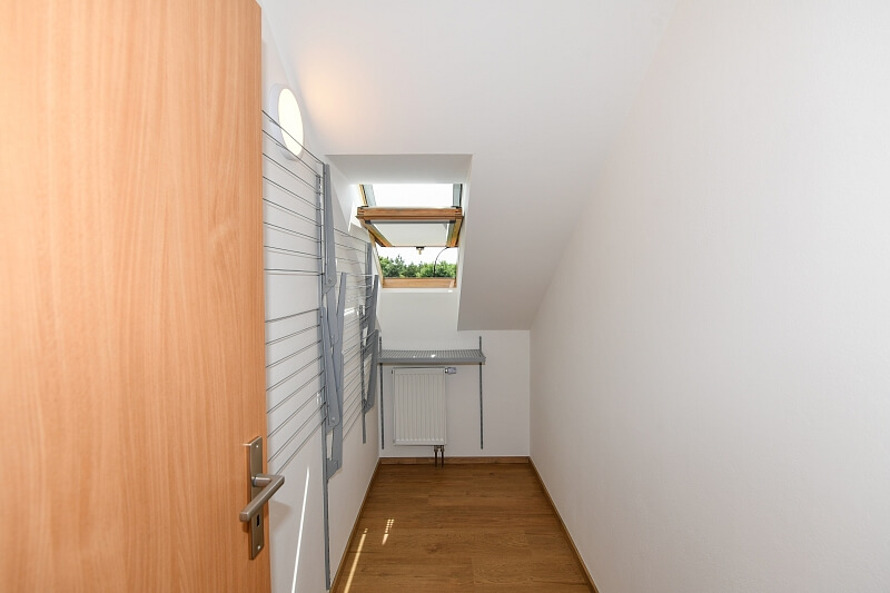 Kemrova, Satalice - Prague 9 | Rent, House Four-bedroom (5+kk), 147 m²