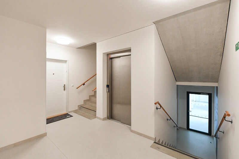 Kolmanova, Modřany - Praha 4 | Pronájem, Byt 3+kk, 93 m²