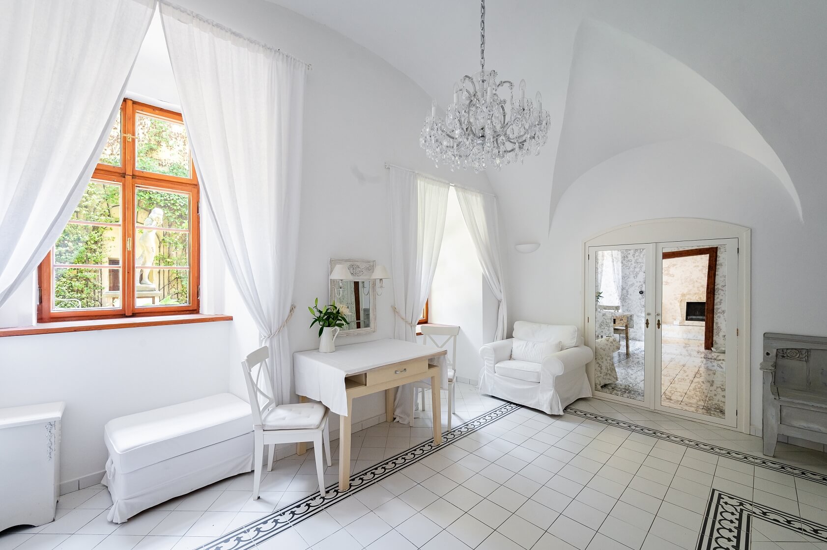 Valdštejnské náměstí, Malá Strana - Praha 1 | Pronájem, Byt 1+1, 60 m²