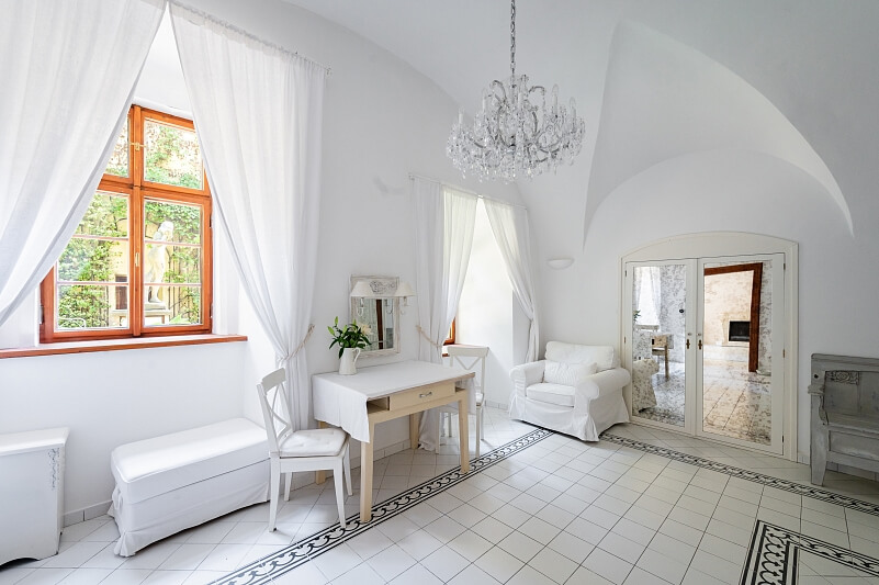 Valdštejnské náměstí, Malá Strana - Prague 1 | Rent, Apartment Studio (1+1), 60 m²