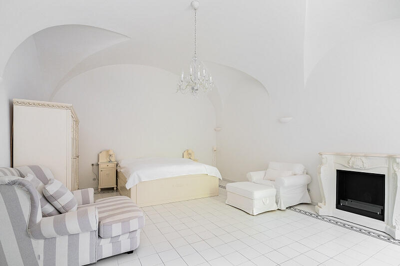Valdštejnské náměstí, Malá Strana - Prague 1 | Rent, Apartment Studio (1+1), 60 m²