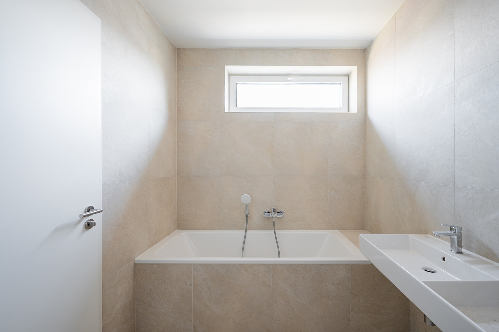 Bronzová, Chýně - Praha-západ | Sale, House Four-bedroom (5+kk), 190 m²