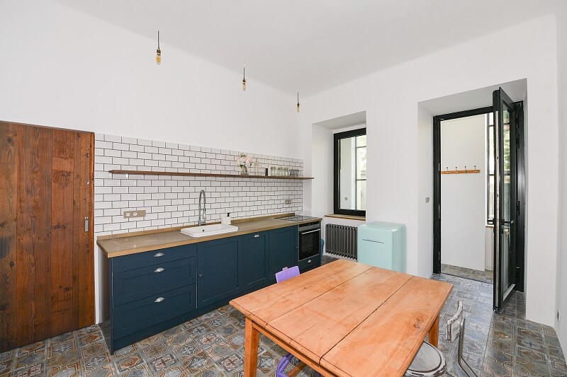 Vítkova, Karlín - Prague 8 | Rent, Apartment Studio (1+1), 45 m²