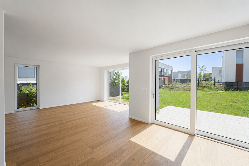 Bronzová, Chýně - Praha-západ | Sale, House Four-bedroom (5+kk), 190 m²