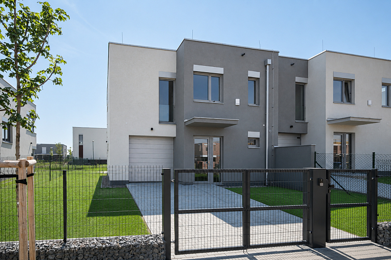 Cenomanská, Chýně - Praha-západ | Sale, House Four-bedroom (5+kk), 189 m²