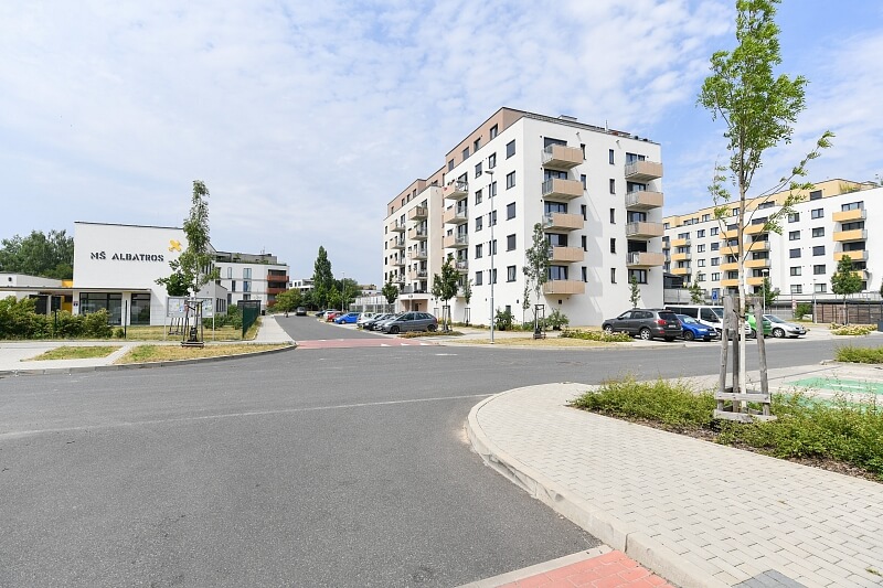 Sedlářova, Kbely - Prague 9 | Rent, Apartment One-bedroom (2+kk), 70 m²