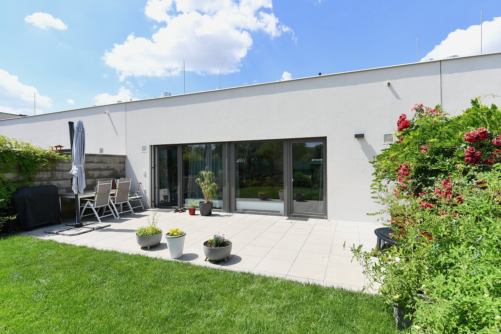 U Doliny, Lysolaje - Prague 6 | Rent, House Three-bedroom (4+kk), 204 m²