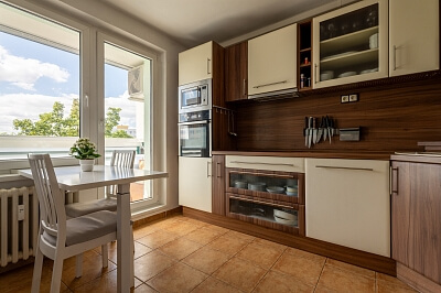 Česákova, Střížkov - Prague 8 | Sale, Apartment Two-bedroom (3+1), 68 m²