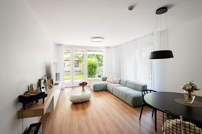 Vřesová, Troja - Prague 8 | Sale, Apartment Two-bedroom (3+kk), 123 m²