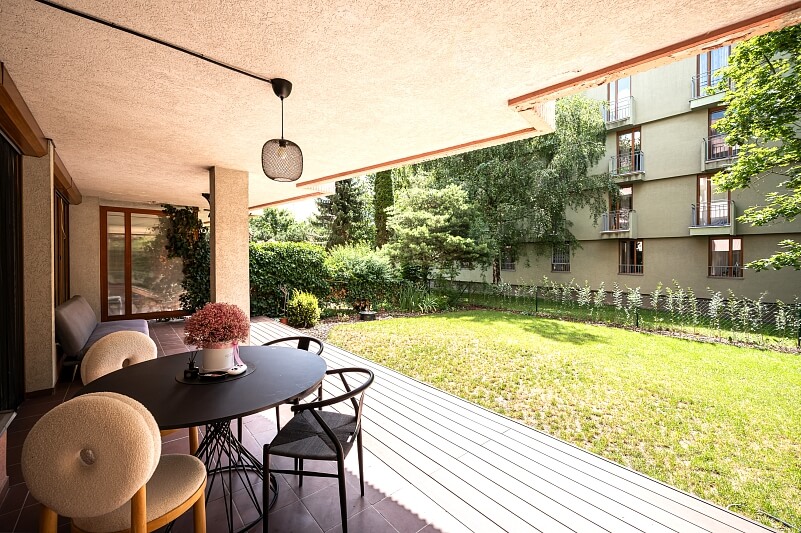 Vřesová, Troja - Prague 8 | Sale, Apartment Two-bedroom (3+kk), 123 m²