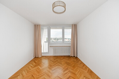 Na Topolce, Nusle - Praha 4 | Pronájem, Byt 2+1, 80 m²