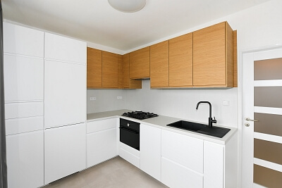 Na Topolce, Nusle - Praha 4 | Pronájem, Byt 2+1, 80 m²