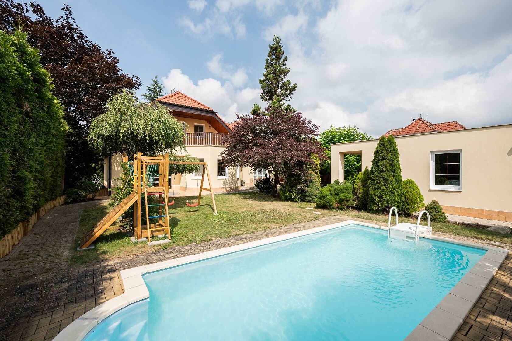 Přední, Zvole - Praha-západ | Prodej, Rodinný dům 6+kk, 268 m²