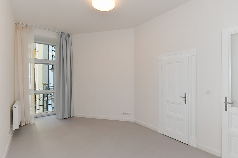 Janáčkovo nábřeží, Smíchov - Prague 5 | Rent, Apartment Two-bedroom (3+1), 100 m²
