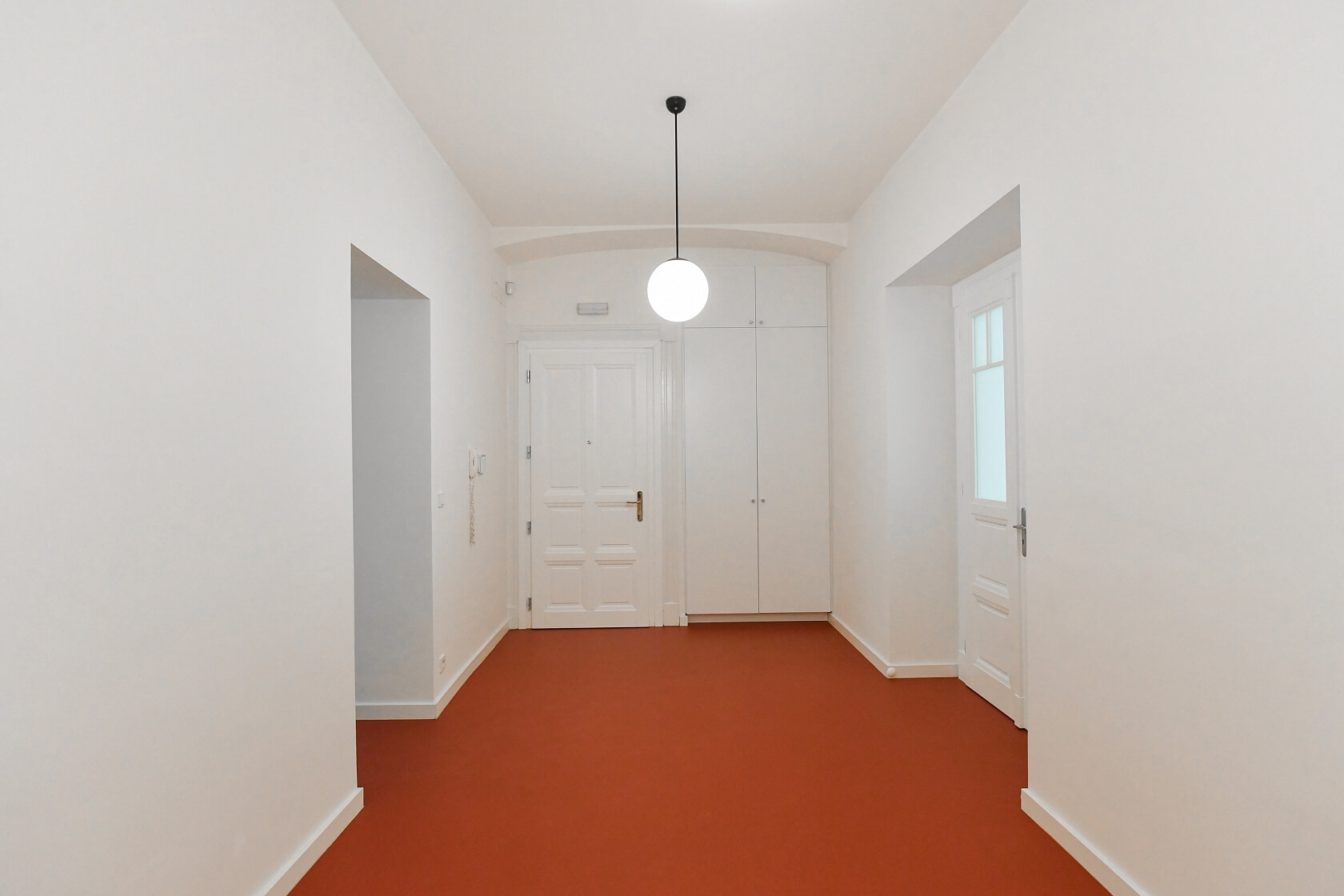 Janáčkovo nábřeží, Smíchov - Prague 5 | Rent, Apartment Two-bedroom (3+1), 100 m²