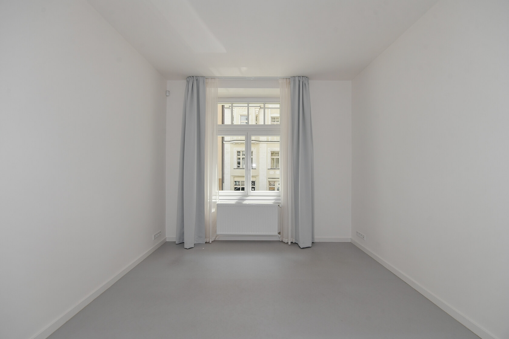 Janáčkovo nábřeží, Smíchov - Prague 5 | Rent, Apartment Two-bedroom (3+1), 100 m²