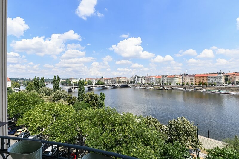 Janáčkovo nábřeží, Smíchov - Prague 5 | Rent, Apartment Studio (1+1), 70 m²