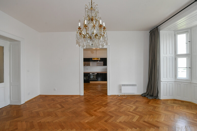 Janáčkovo nábřeží, Smíchov - Praha 5 | Pronájem, Byt 1+1, 70 m²