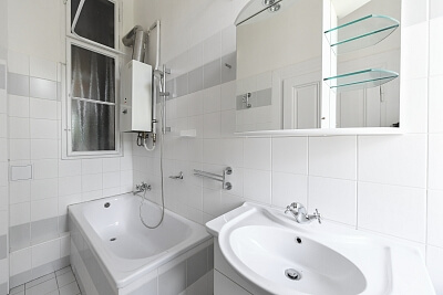 Janáčkovo nábřeží, Smíchov - Prague 5 | Rent, Apartment One-bedroom (2+1), 81 m²