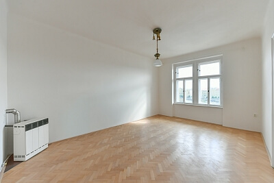 Janáčkovo nábřeží, Smíchov - Prague 5 | Rent, Apartment One-bedroom (2+1), 81 m²