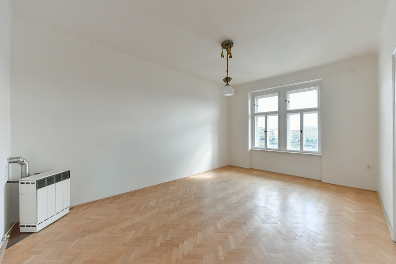 Janáčkovo nábřeží, Smíchov - Prague 5 | Rent, Apartment One-bedroom (2+1), 81 m²
