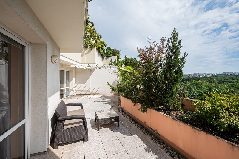 K Chaloupkám, Záběhlice - Prague 10 | Sale, Apartment Three-bedroom (4+1), 226 m²