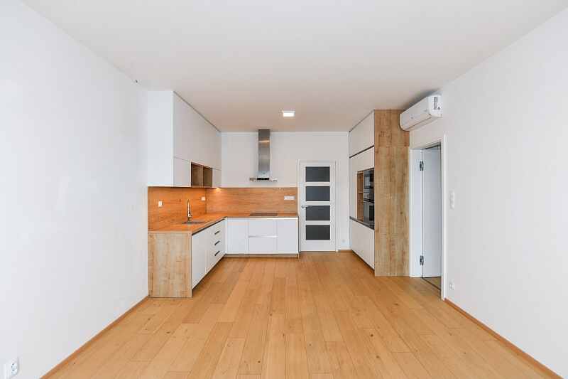 K Beranovu, Dolní Chabry - Prague 8 | Rent, Apartment One-bedroom (2+kk), 72 m²