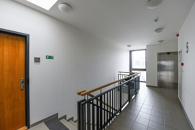 K Beranovu, Dolní Chabry - Prague 8 | Rent, Apartment One-bedroom (2+kk), 72 m²