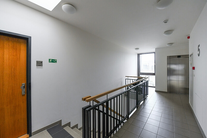 K Beranovu, Dolní Chabry - Praha 8 | Pronájem, Byt 2+kk, 72 m²